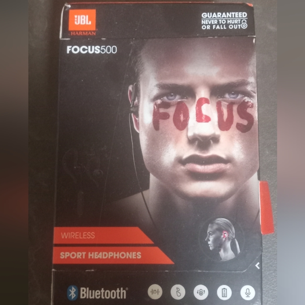JBL Focus 500 Wireless Sport Headphones